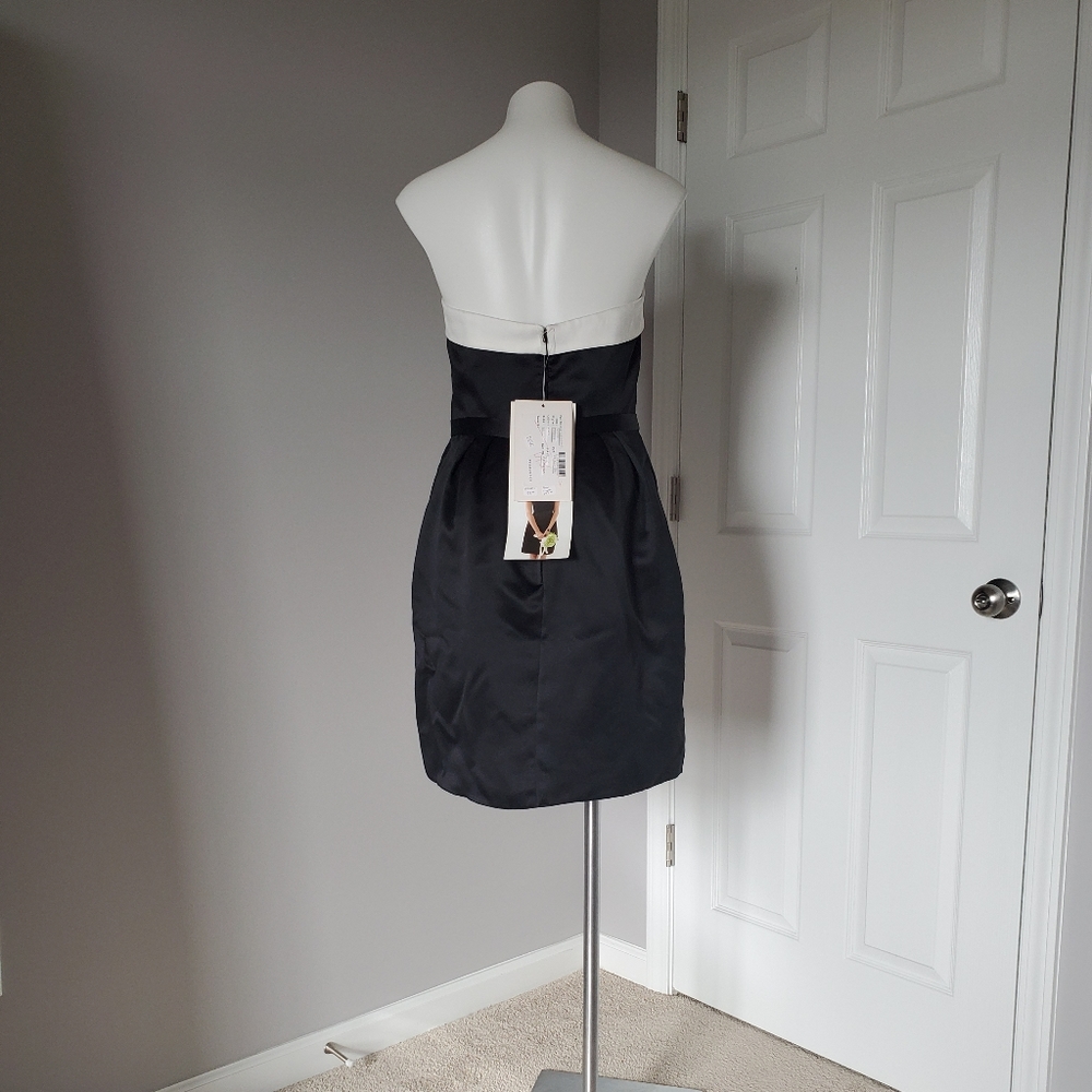 Event Dress - Picture 3 of 4